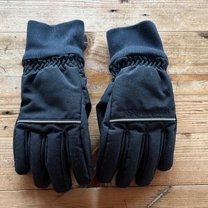Polarn O. Pyret Black kids gloves